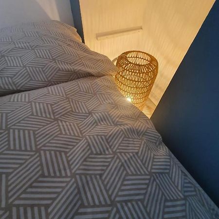 Appartement Hyper Centre - Place Du Minage อองกูแลม ภายนอก รูปภาพ
