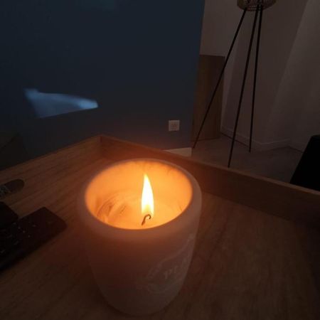 Appartement Hyper Centre - Place Du Minage อองกูแลม ภายนอก รูปภาพ